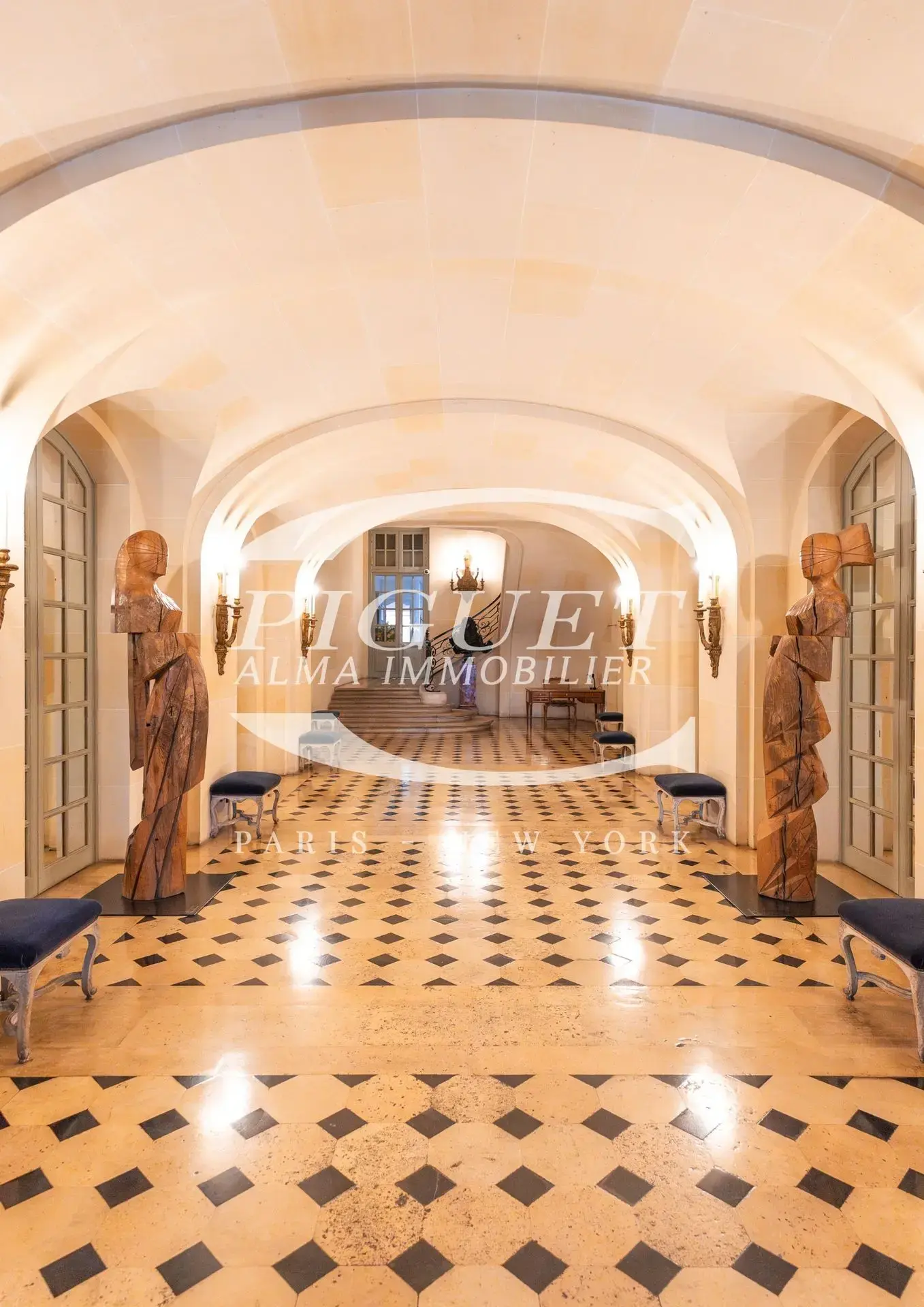 Paris VII piguet alma immobilier